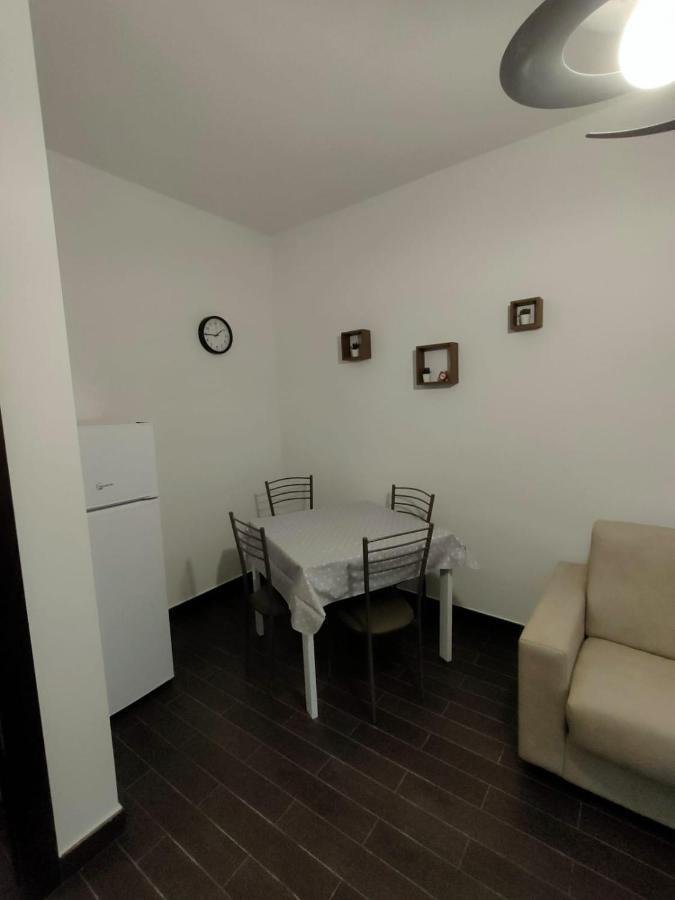 Casa Vacanze Candida Bari Exteriör bild