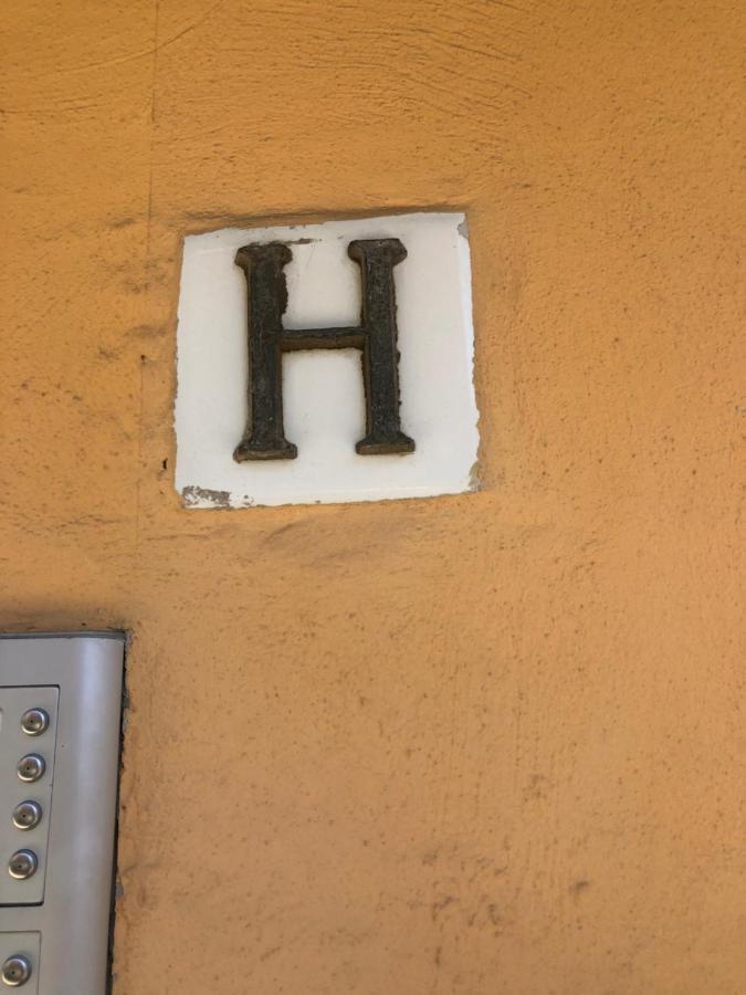 Casa Vacanze Candida Bari Exteriör bild